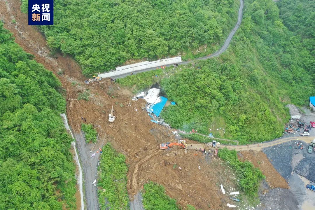 搜救结束!“19人遇难”(图2) 2.jpg