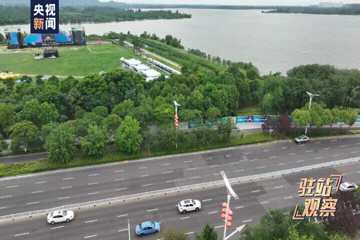 记者采访官员被反问:多宣传好的不行吗?(图5) 5.gif